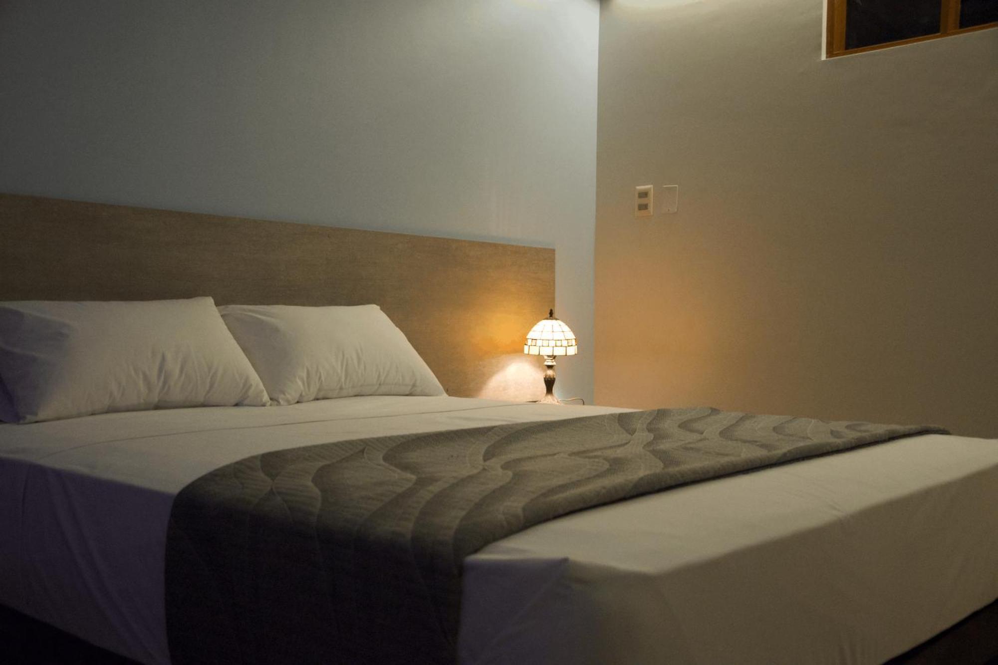 Izza Hotel Кочабамба Екстер'єр фото