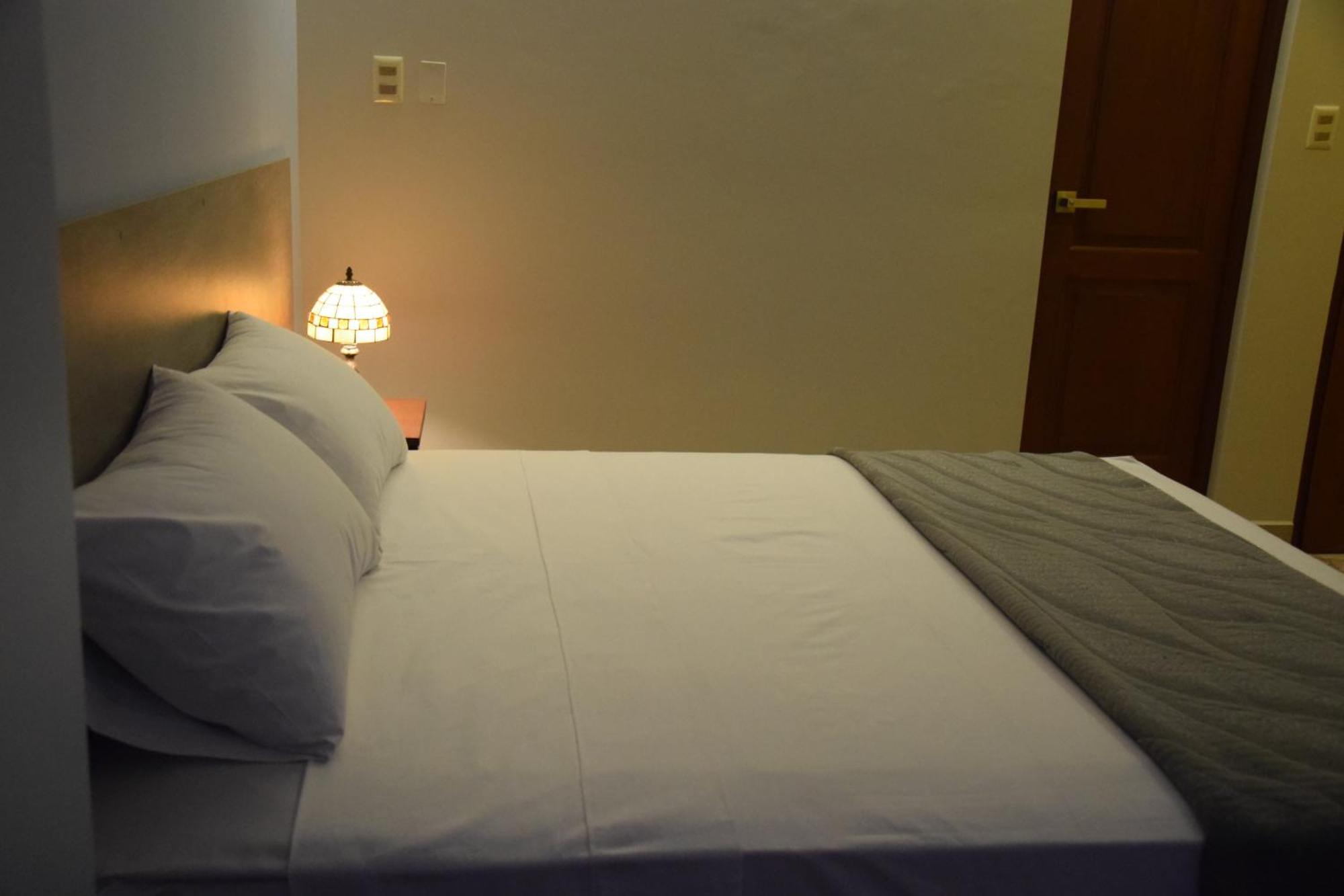 Izza Hotel Кочабамба Екстер'єр фото